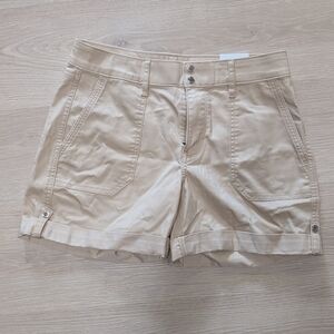 White House Black Market Outlet Women's Khaki Shorts